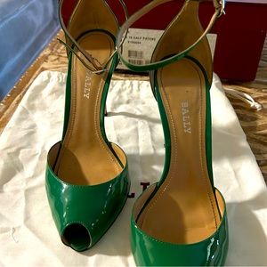 Beautiful peep toe Italian made heels.